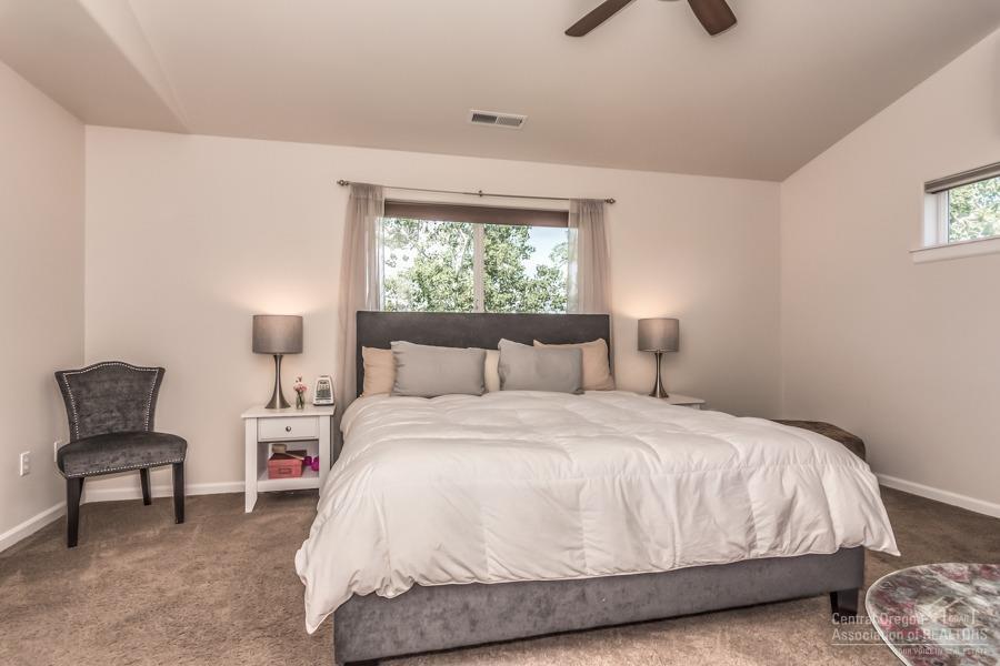 Quiet Canyon - Residential