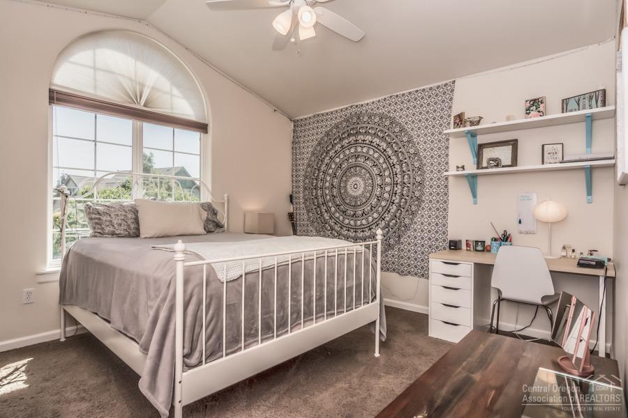 Quiet Canyon - Residential
