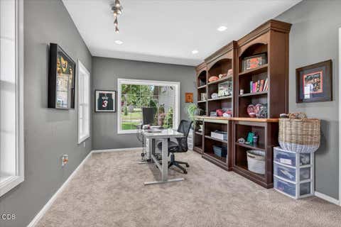 Tiny photo for 1760 Minear Road, Medford, OR 97501 (MLS # 220222750)