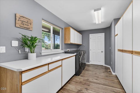 Tiny photo for 1760 Minear Road, Medford, OR 97501 (MLS # 220222750)