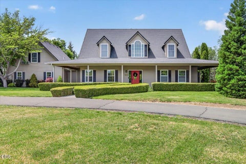 Tiny photo for 1760 Minear Road, Medford, OR 97501 (MLS # 220222750)