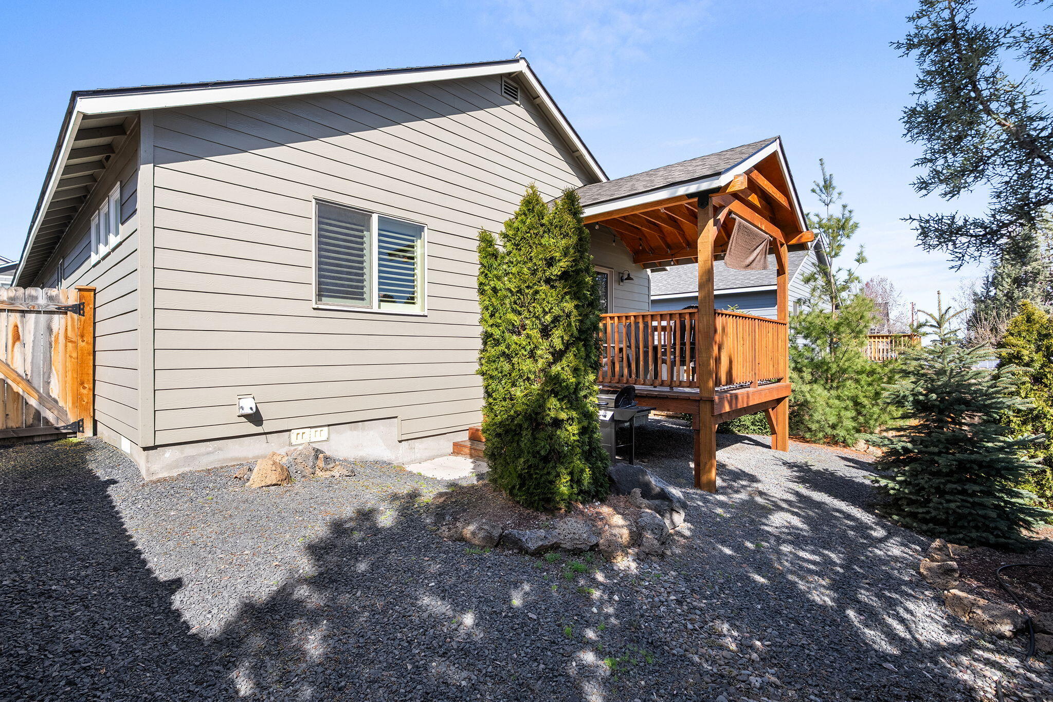 Rooster Rock - Residential