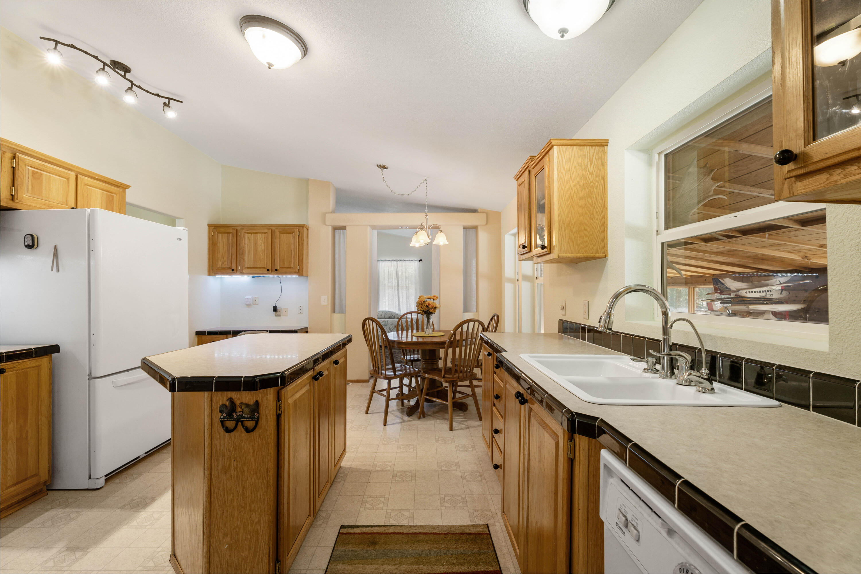 Sun Forest Estates - Residential