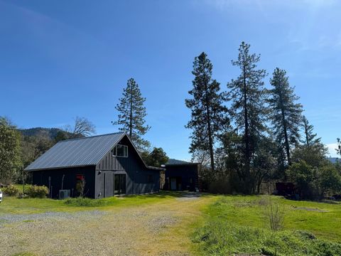 Tiny photo for 541 Board Shanty Road, Grants Pass, OR 97527 (MLS # 220217115)