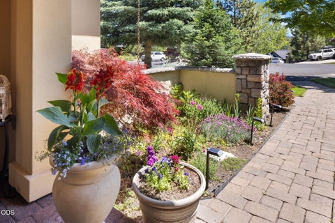 Tiny photo for 19151 Mount Shasta Court, Bend, OR 97703 (MLS # 220227399)