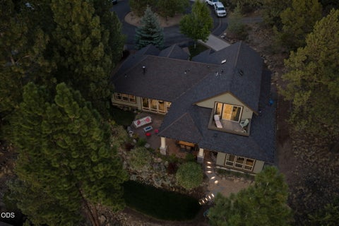 Tiny photo for 19151 Mount Shasta Court, Bend, OR 97703 (MLS # 220227399)