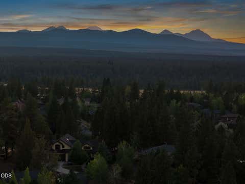 Tiny photo for 19151 Mount Shasta Court, Bend, OR 97703 (MLS # 220227399)