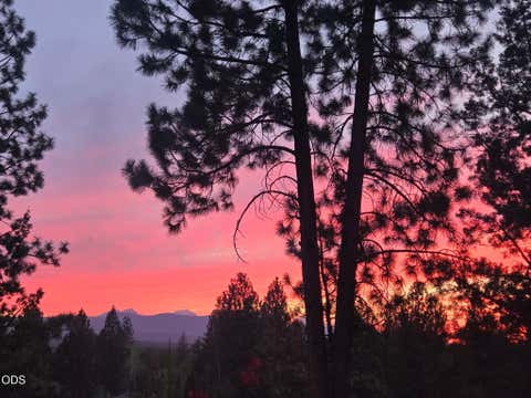 Tiny photo for 19151 Mount Shasta Court, Bend, OR 97703 (MLS # 220227399)