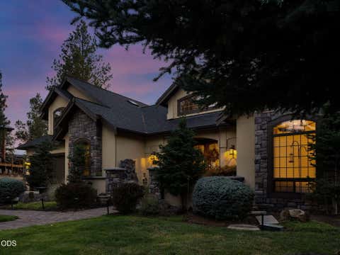Tiny photo for 19151 Mount Shasta Court, Bend, OR 97703 (MLS # 220227399)