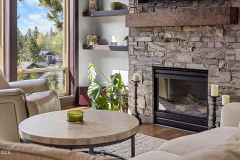 Tiny photo for 19151 Mount Shasta Court, Bend, OR 97703 (MLS # 220227399)
