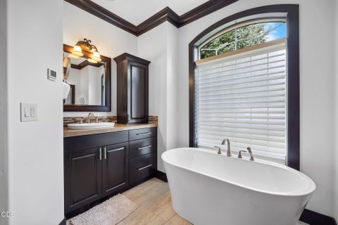 Tiny photo for 19151 Mount Shasta Court, Bend, OR 97703 (MLS # 220227399)
