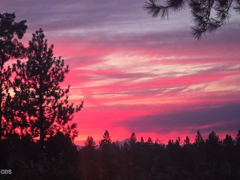 Tiny photo for 19151 Mount Shasta Court, Bend, OR 97703 (MLS # 220227399)