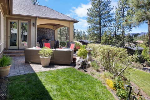 Tiny photo for 19151 Mount Shasta Court, Bend, OR 97703 (MLS # 220227399)