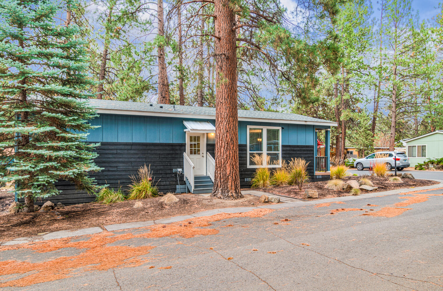 61040 S Queens Drive 18