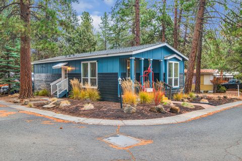 61040 S Queens Drive 18 Bend OR 97702