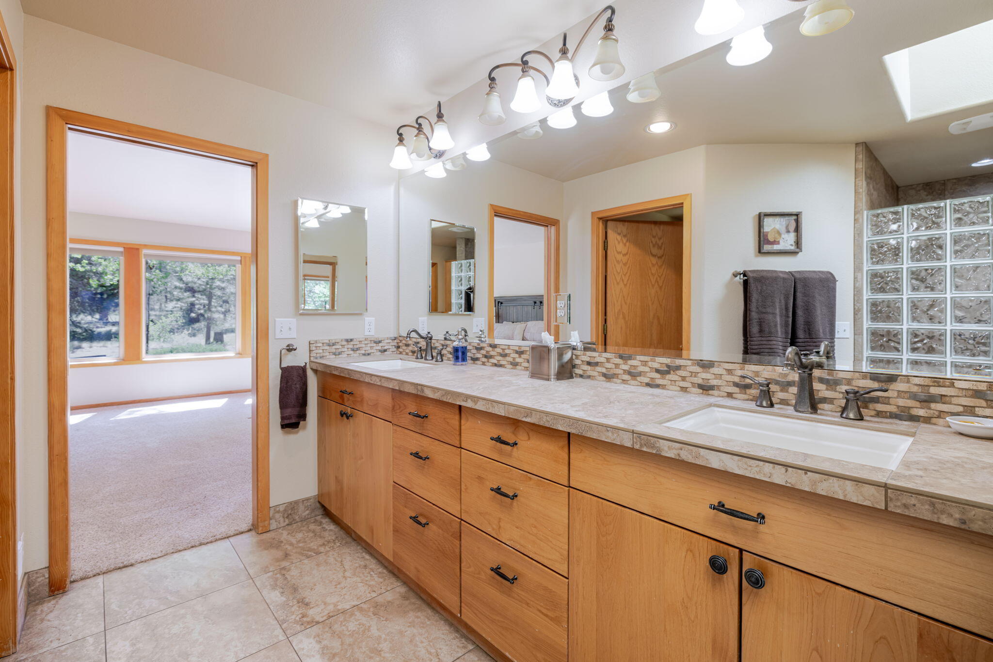 Fairway Point Villag - Residential