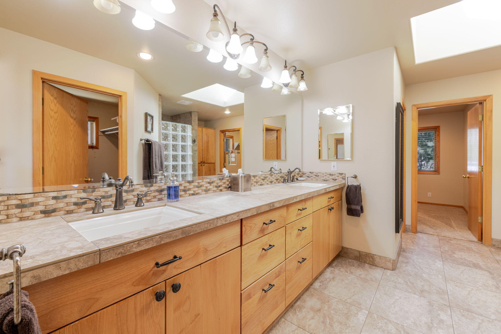 Fairway Point Villag - Residential