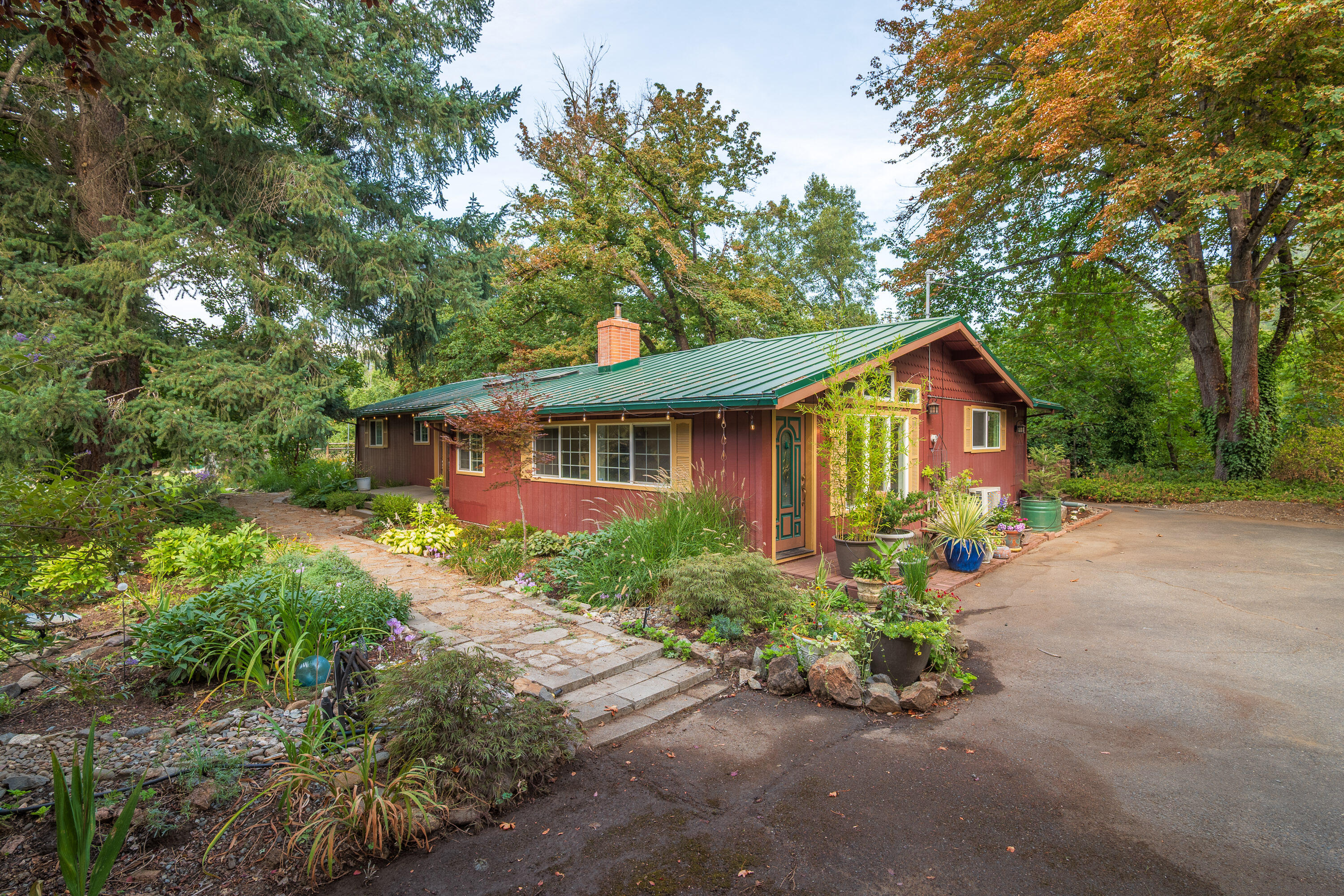 Wards Creek Subdivision First Addition - Residential