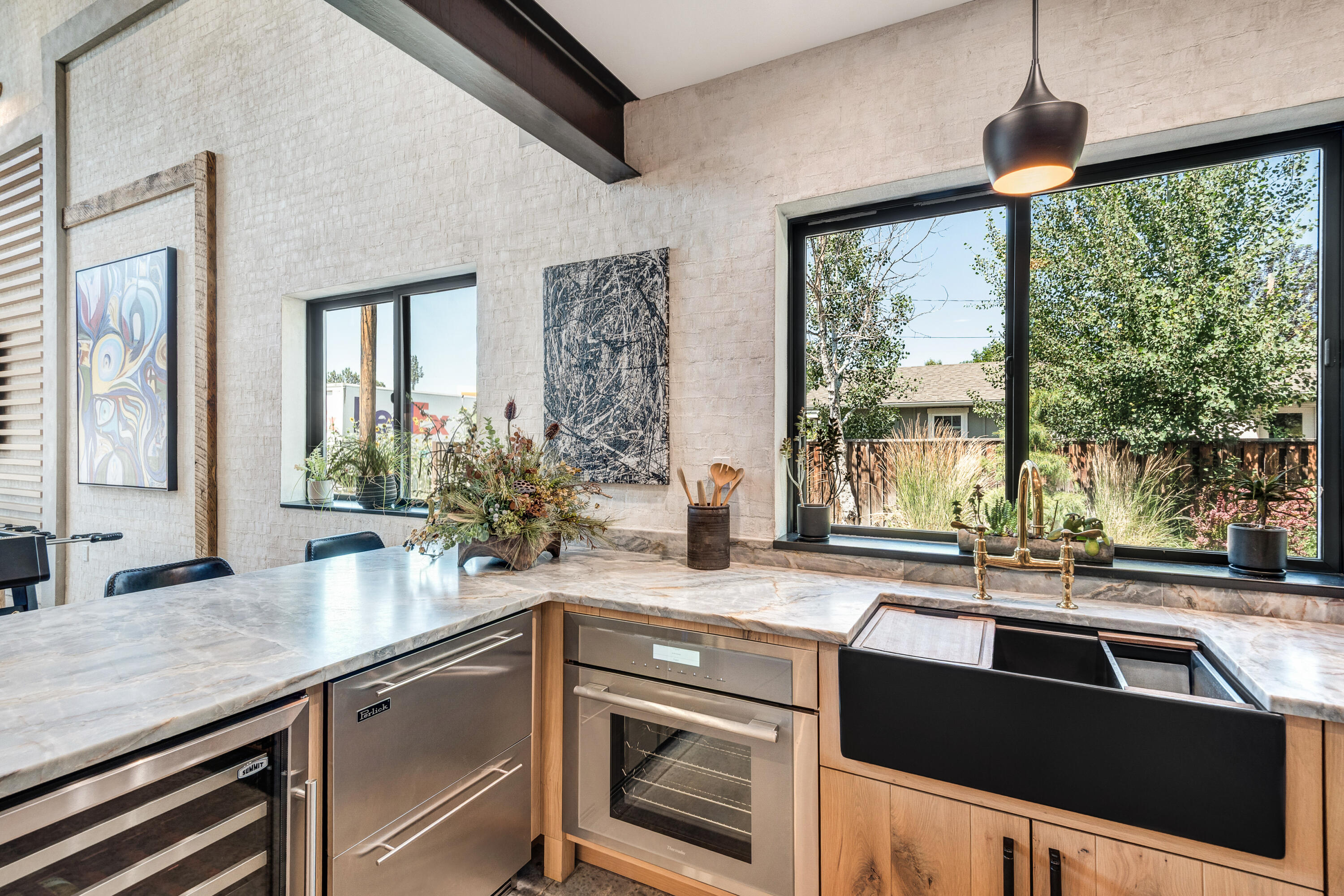 Townsite Of Laidlaw - Commercial Sale