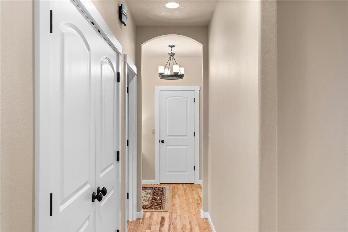 Eagle Crest - Residential