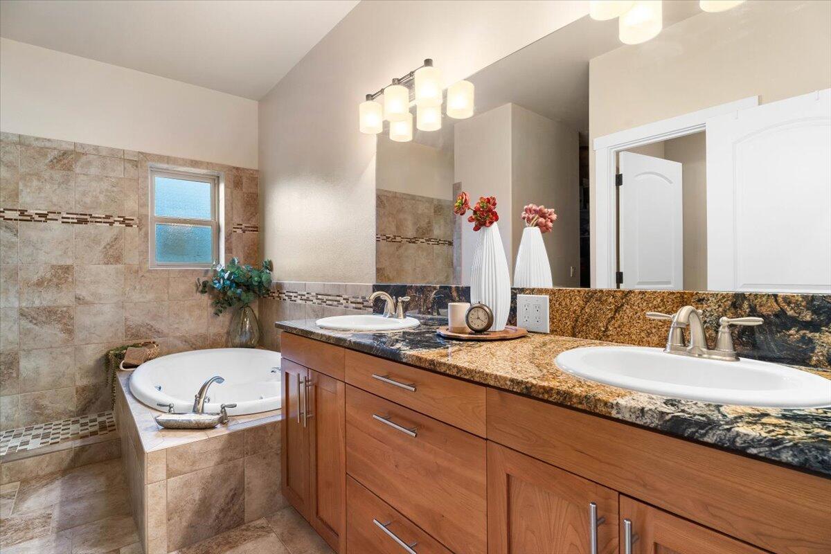 Eagle Crest - Residential