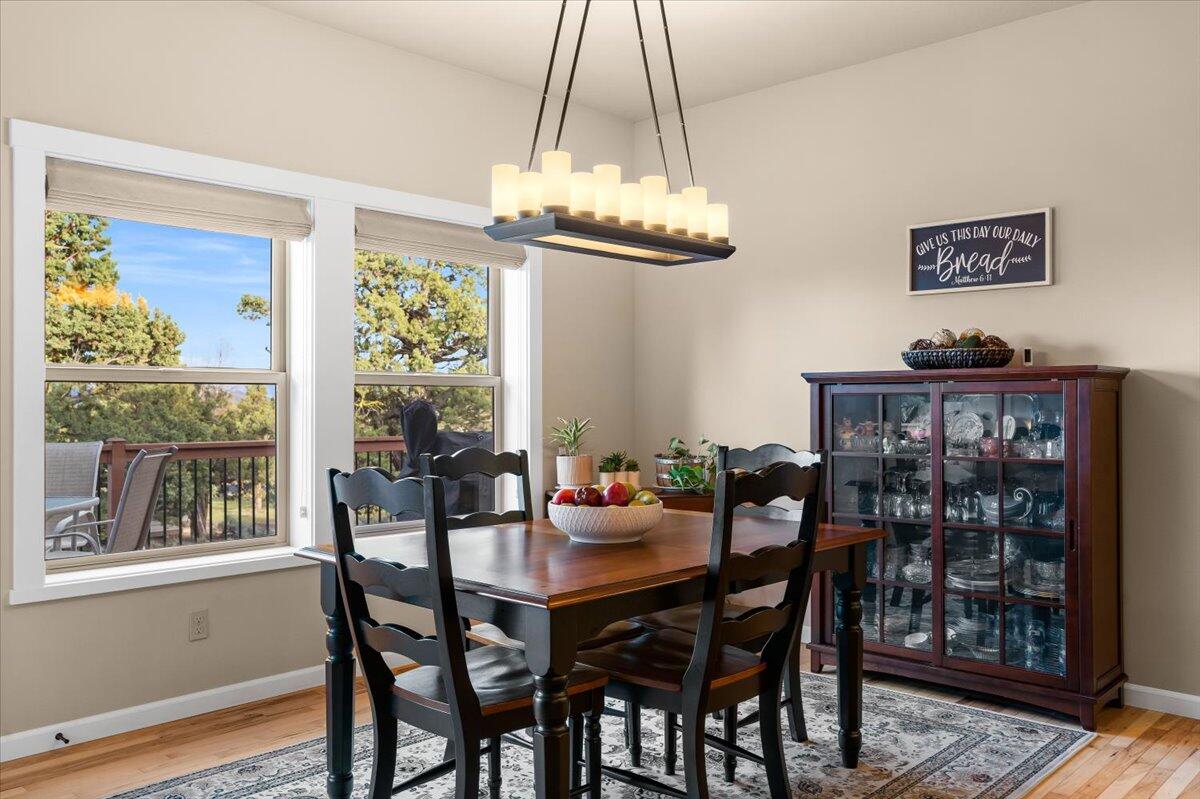Eagle Crest - Residential
