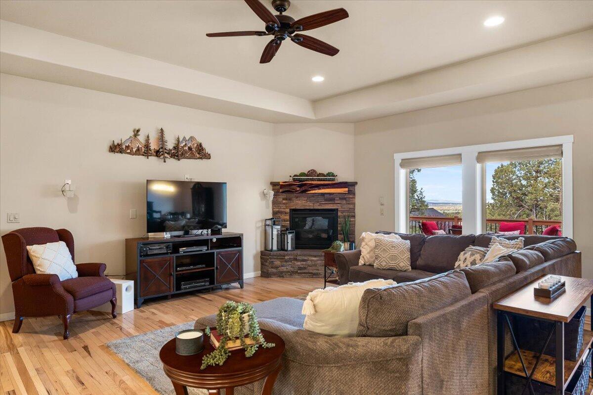 Eagle Crest - Residential