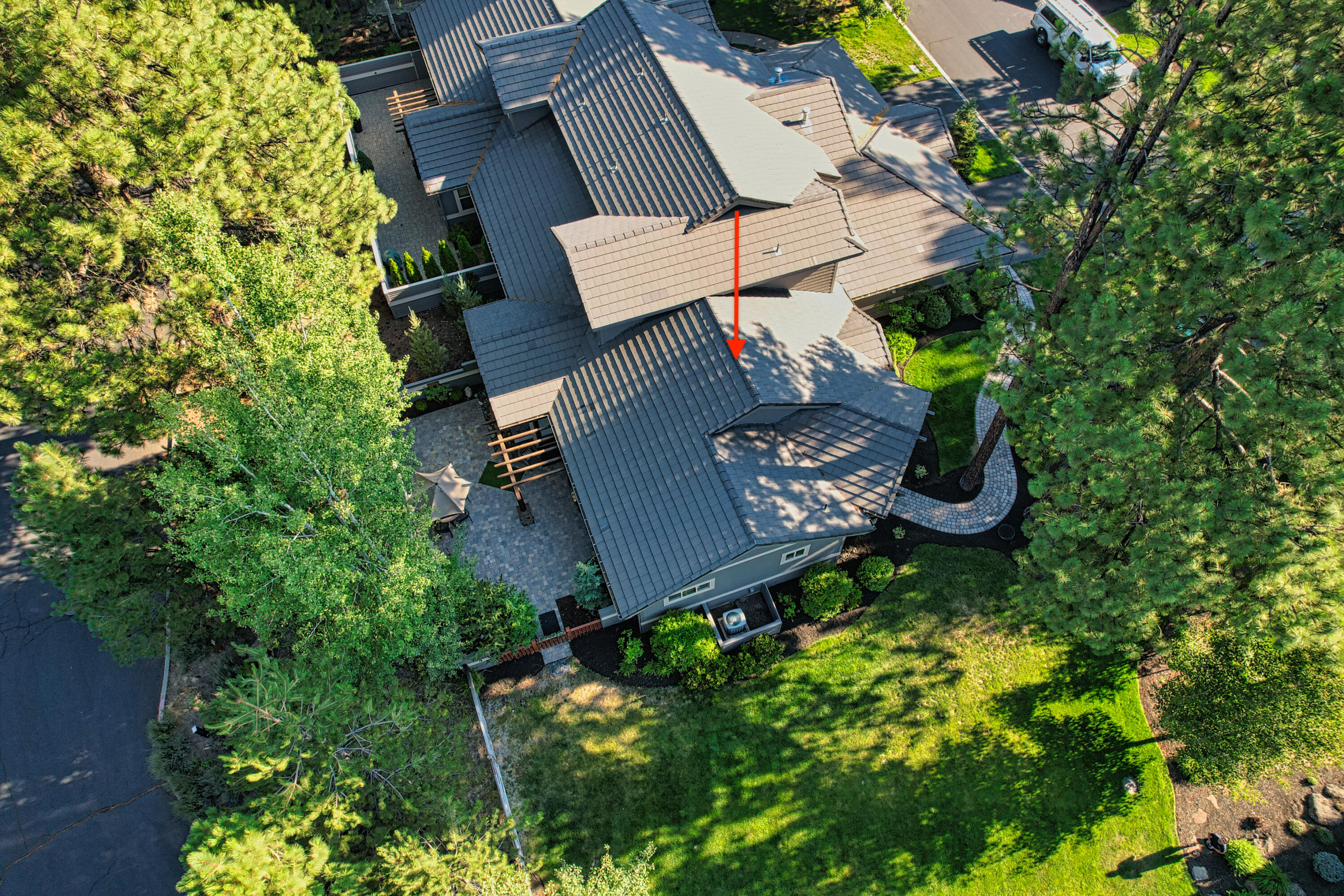 Broken Top - Residential