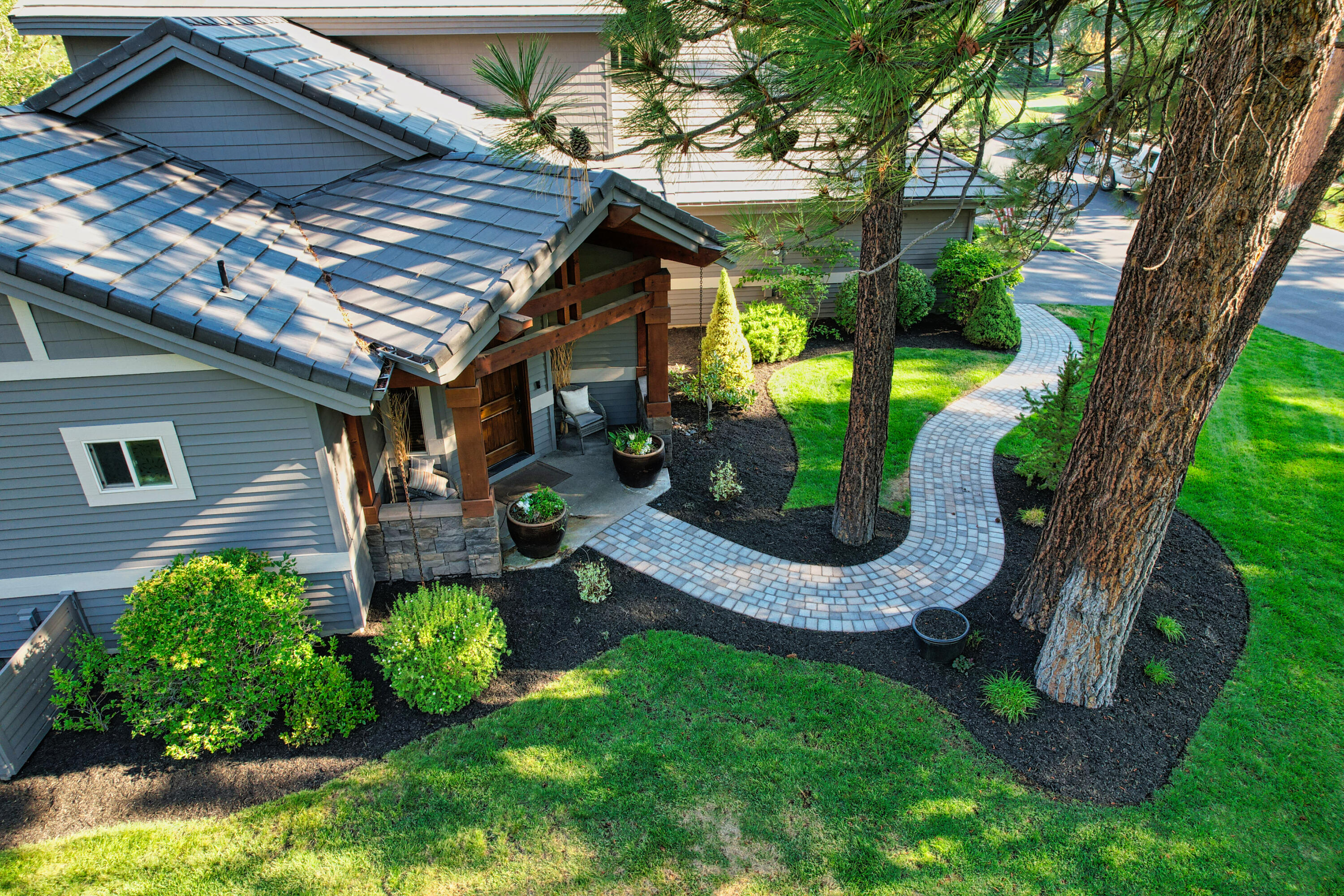 Broken Top - Residential