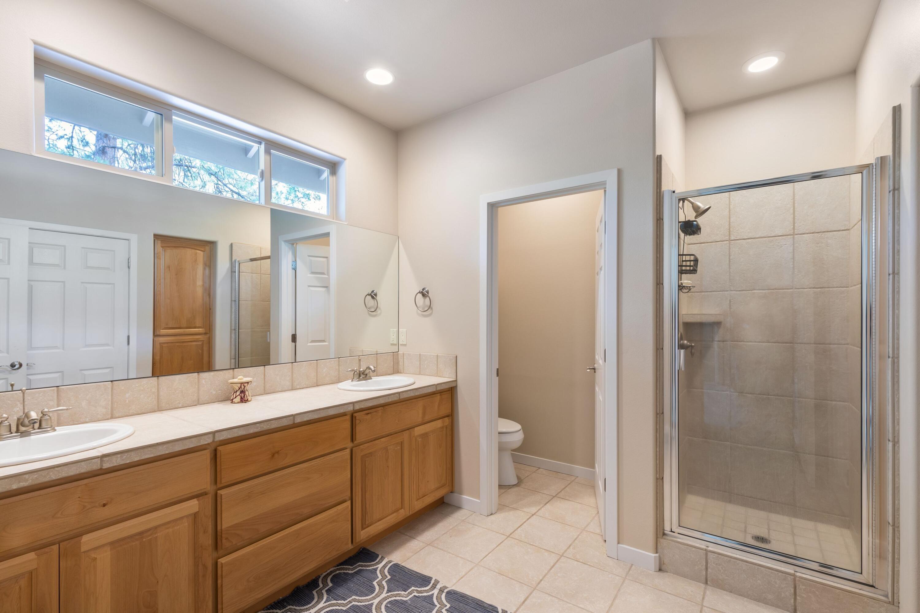 Broken Top - Residential