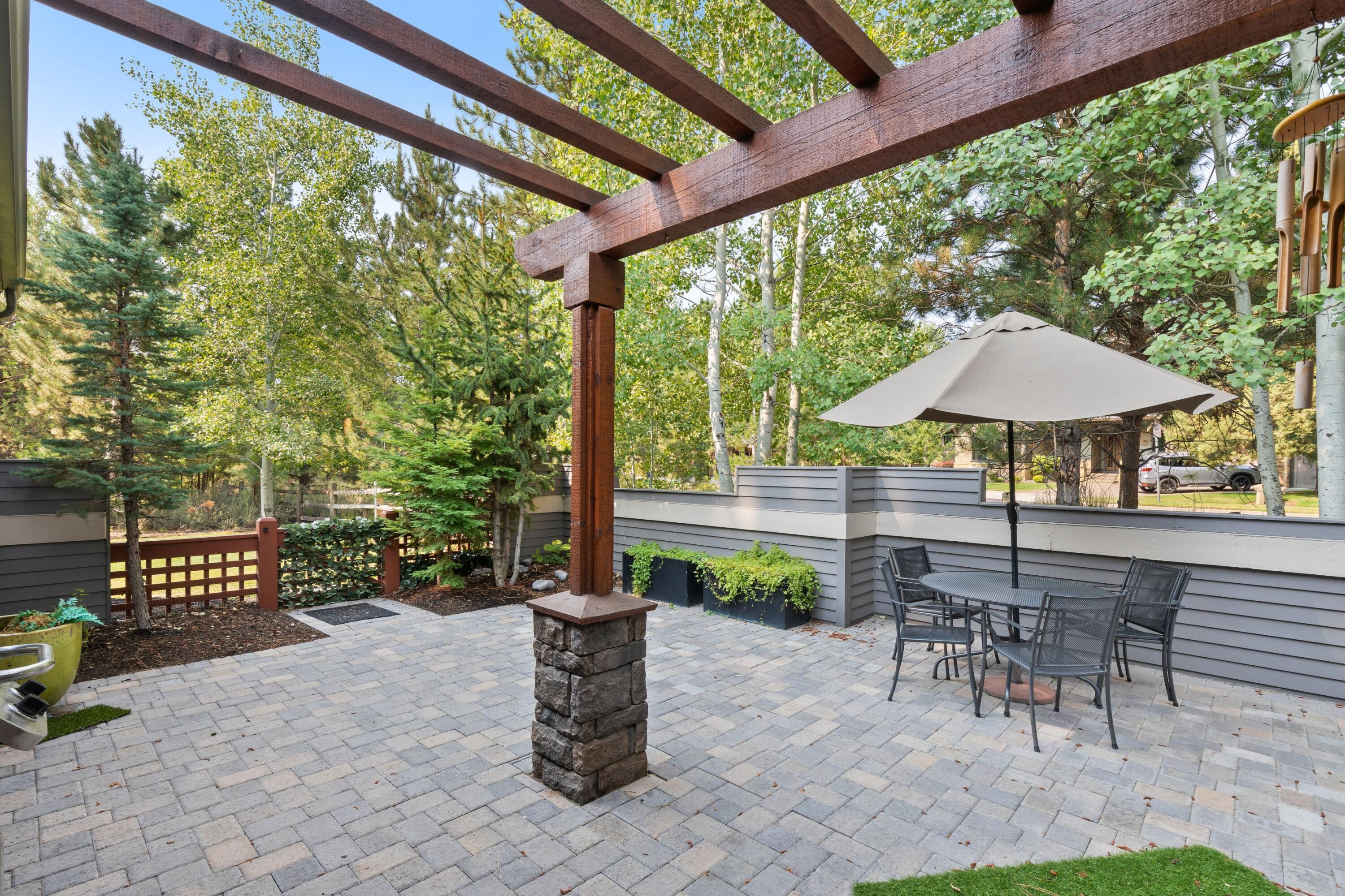 Broken Top - Residential