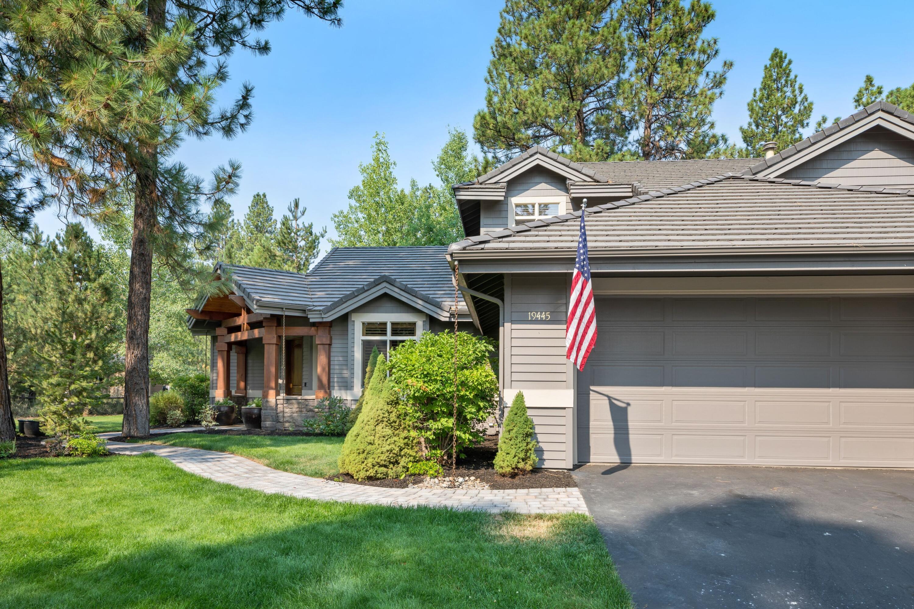 Broken Top - Residential