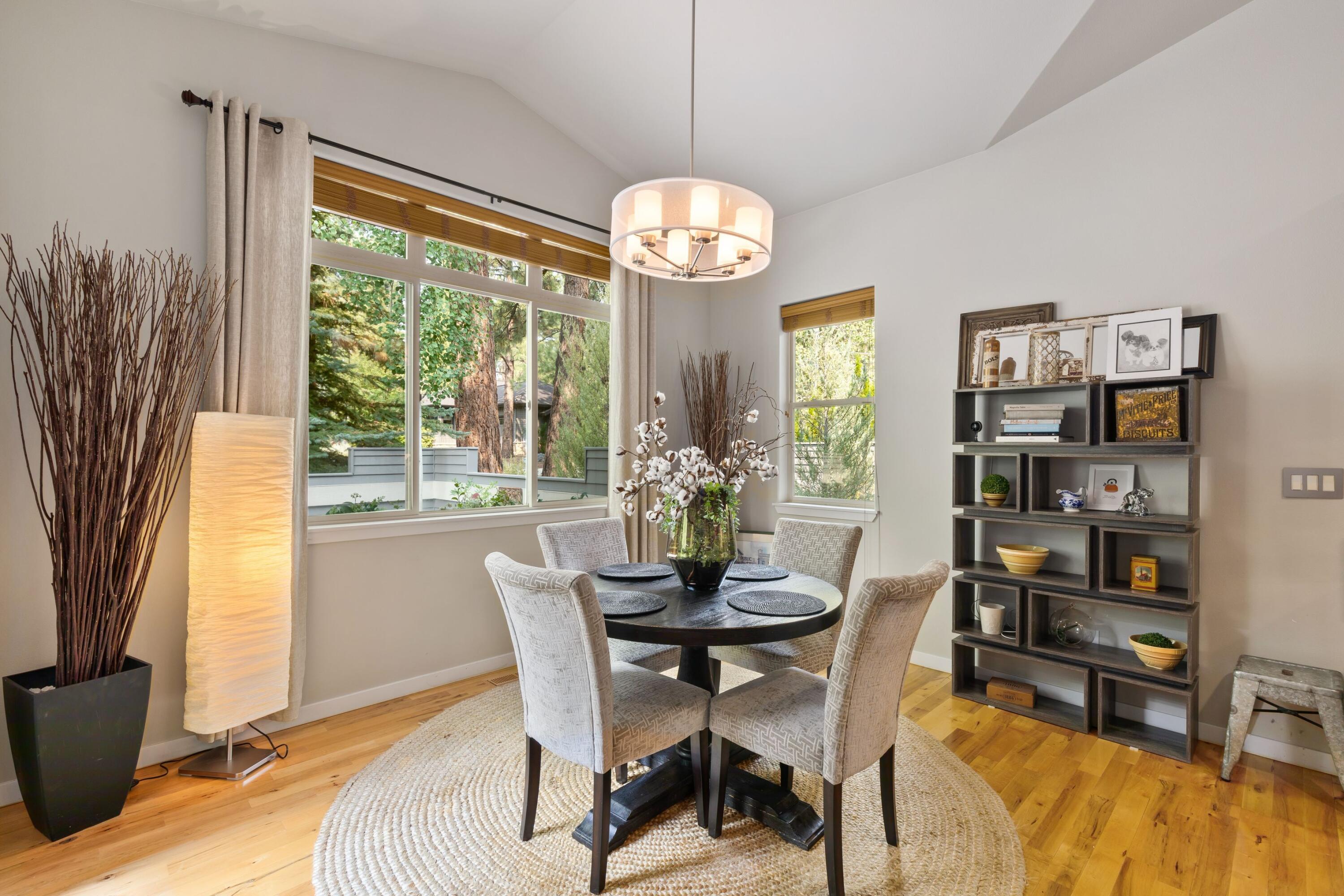 Broken Top - Residential