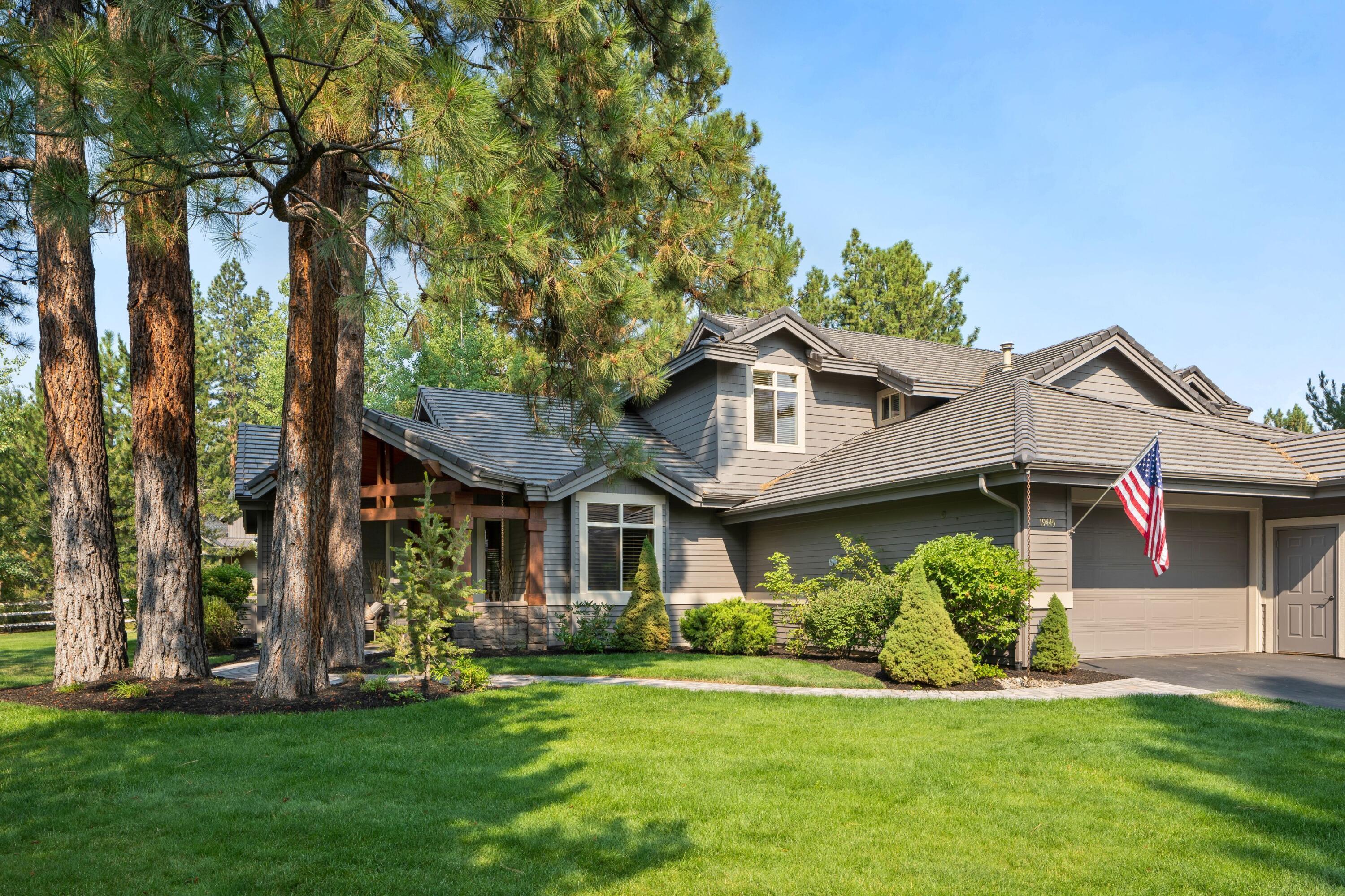 Broken Top - Residential