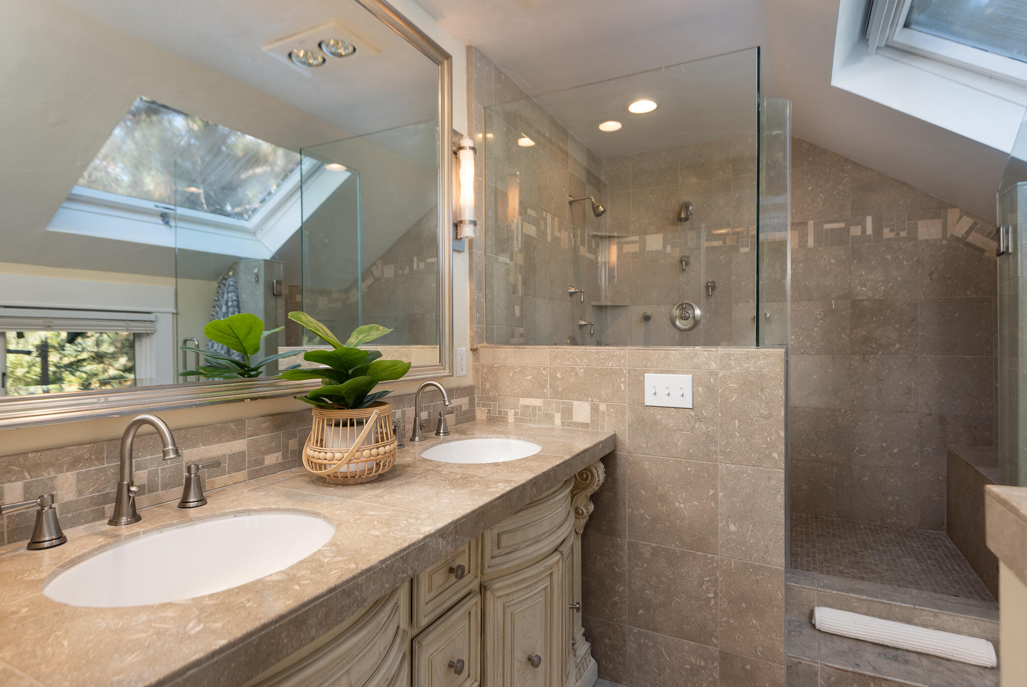 River Terrace - Residential