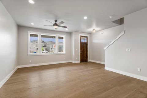 Tiny photo for 3937 SW Coyote Avenue #Lot 154, Redmond, OR 97756 (MLS # 220210392)