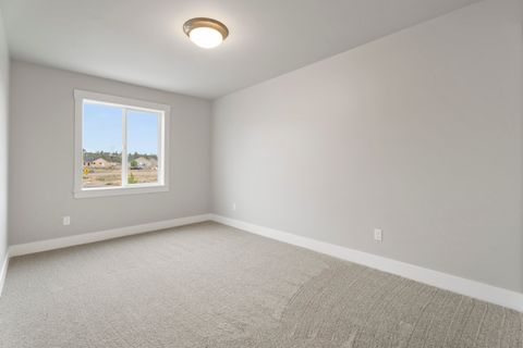 Tiny photo for 3937 SW Coyote Avenue #Lot 154, Redmond, OR 97756 (MLS # 220210392)