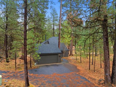 Tiny photo for 13692 Owls Clover, RH9, Black Butte Ranch, OR 97759 (MLS # 220210691)