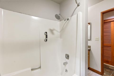 Tiny photo for 13692 Owls Clover, RH9, Black Butte Ranch, OR 97759 (MLS # 220210691)