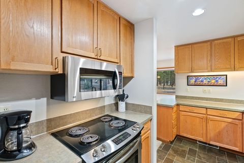 Tiny photo for 13692 Owls Clover, RH9, Black Butte Ranch, OR 97759 (MLS # 220210691)