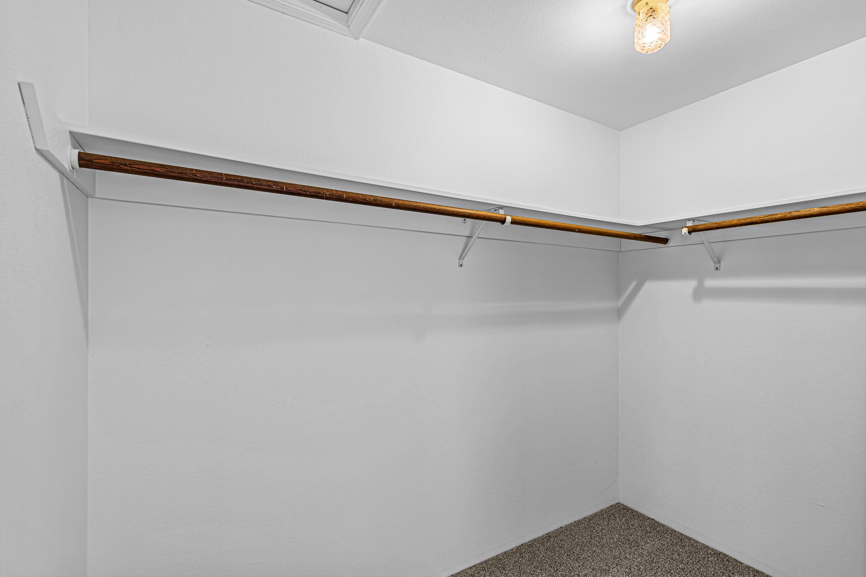 Montcrest Villa - Residential