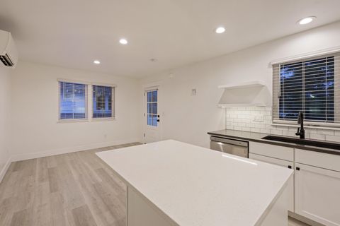 Tiny photo for 775 NE Franklin Avenue, Bend, OR 97701 (MLS # 220214204)