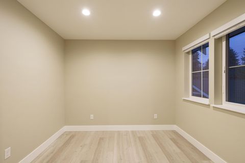 Tiny photo for 775 NE Franklin Avenue, Bend, OR 97701 (MLS # 220214204)