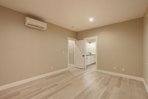 Tiny photo for 775 NE Franklin Avenue, Bend, OR 97701 (MLS # 220214204)