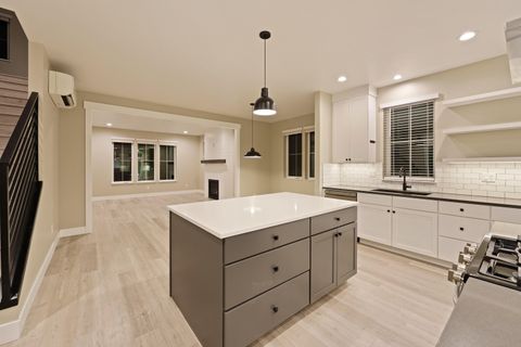 Tiny photo for 775 NE Franklin Avenue, Bend, OR 97701 (MLS # 220214204)