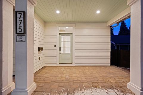 Tiny photo for 775 NE Franklin Avenue, Bend, OR 97701 (MLS # 220214204)