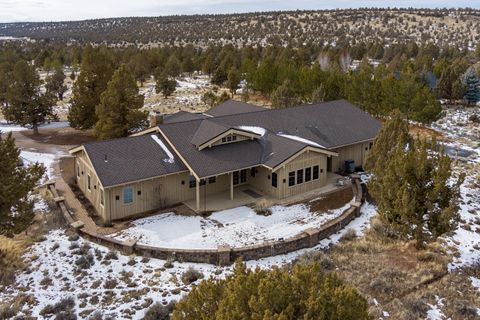 7915 NW Grubstake Way Redmond OR 97756