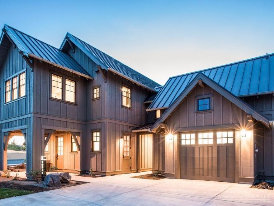 Whether your travels lead you around the resort or across the region, the Cairn Vacation Homes serve as your base camp & beacon. It's convenient & quick to begin your adventure of biking Phil's Trail, exploring Deschutes National Forest trails or driving the Cascade Lakes Highway right from Tetherow. This turn-key 2,851 sq.ft home features 5 beds w/ en suit baths, reverse living, firepit, hot tub, & fine yet functional finishes. Must be made available 38 weeks/year for short term rental.