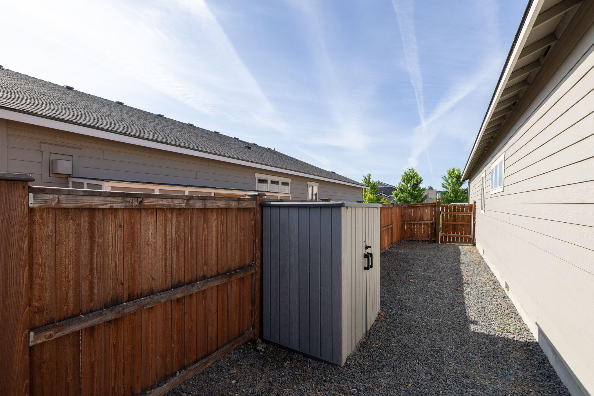 27 Elm - Residential