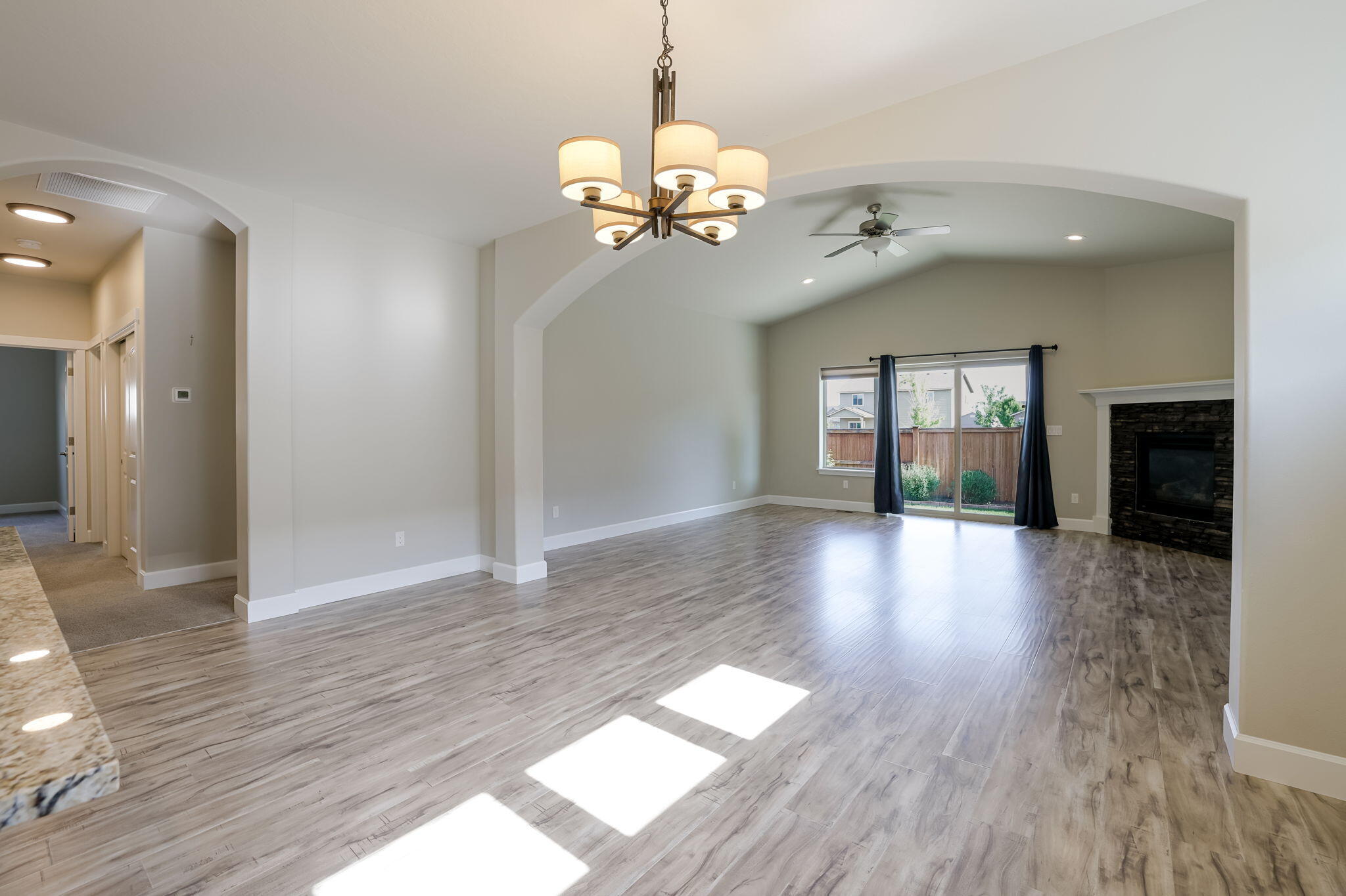 27 Elm - Residential